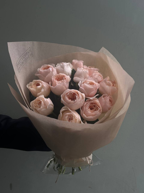 Букет английских роз Дэвида Остина «Джульетта» — Городской букет