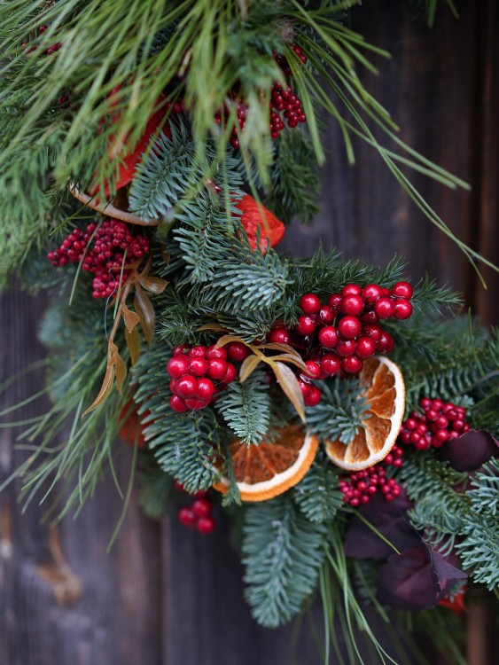 Венок «Ягодный пунш» — Городской букет