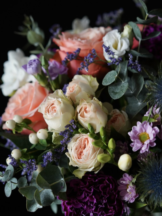 Букет «Скандинавское утро» в пёстрой гамме — Городской букет