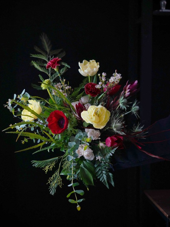 Букет «Веста» словно искры счастья — Городской букет