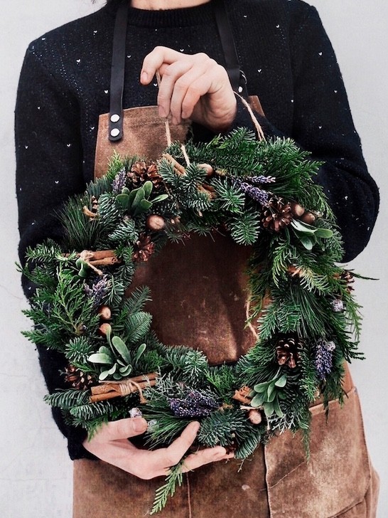 Рождественский венок «Эвва» — Городской букет