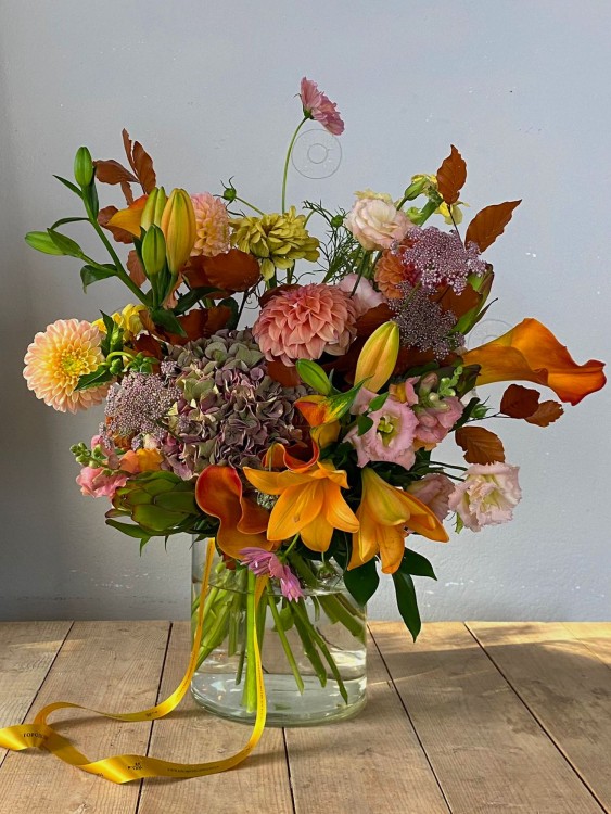 Лучезарный букет «Янтарь» — Городской букет