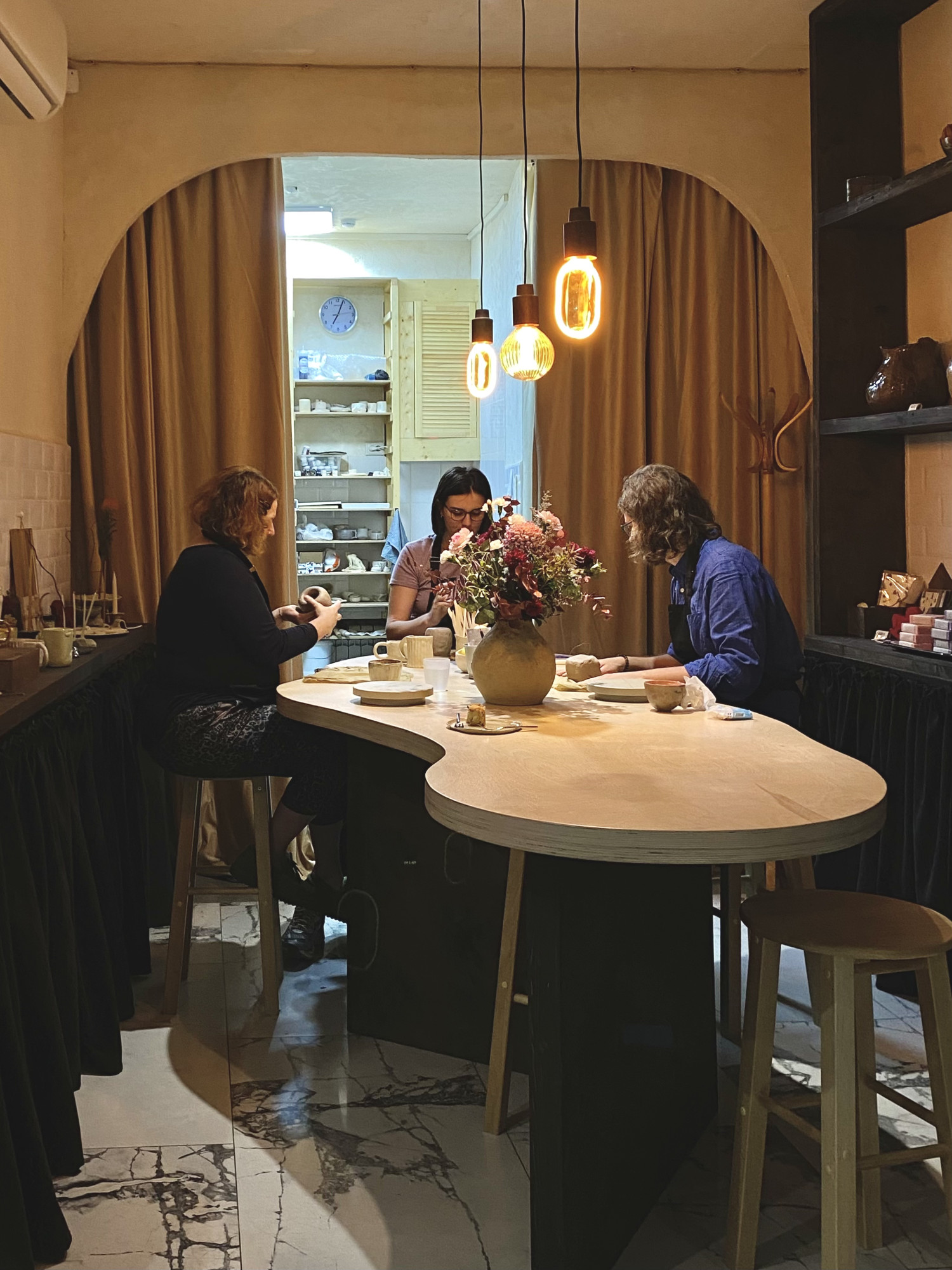 Групповой мастер-класс по керамике фото 1 &mdash; Городской букет