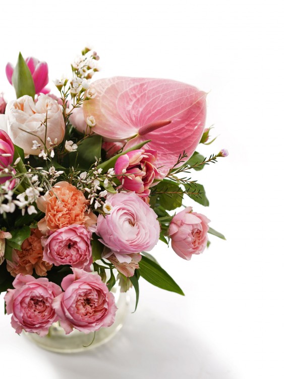 Букет «Румянец» с нежными пионовидными розами — Городской букет