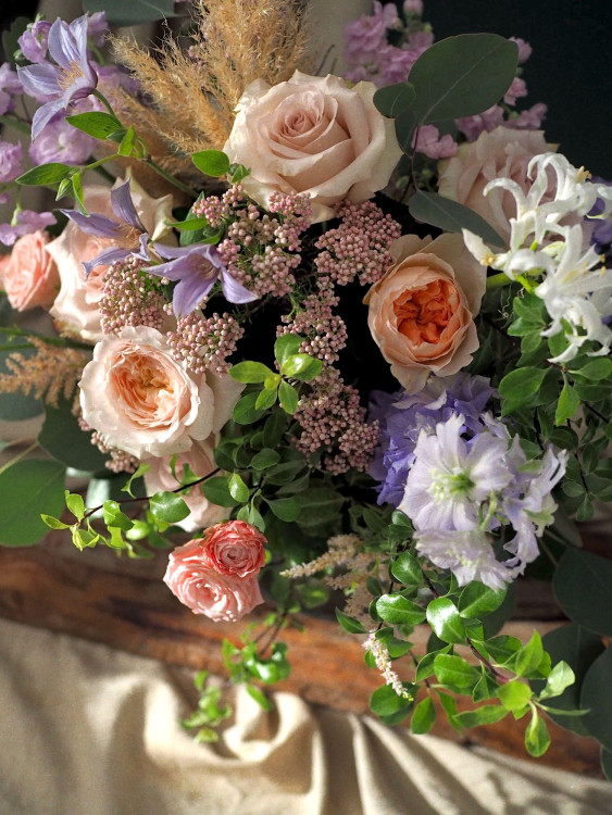 Изысканный букет «Лия» — Городской букет