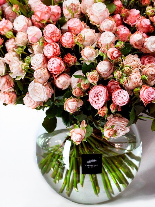 Букет «Флорентина» с пионовидными розами Бомбастик (Микс), от 4300 руб. &mdash; Городской букет