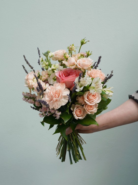 Винтажный букет «Аврора» — Городской букет