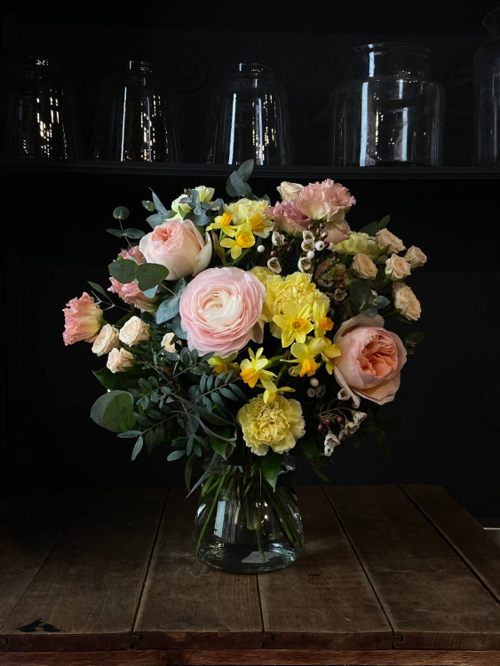 Букет «Теплые объятия» &mdash; Городской букет