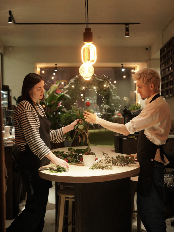 Мастер-класс по флористике для двоих «Дерево любви» &mdash; Городской букет