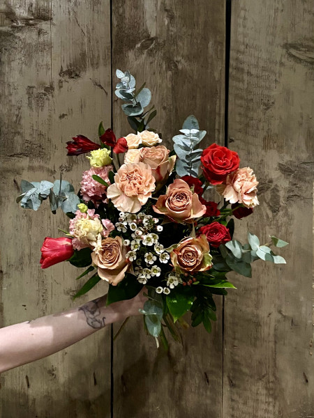 Букет дня — 16 февраля с розой «Капучино» фото 1 &mdash; Городской букет